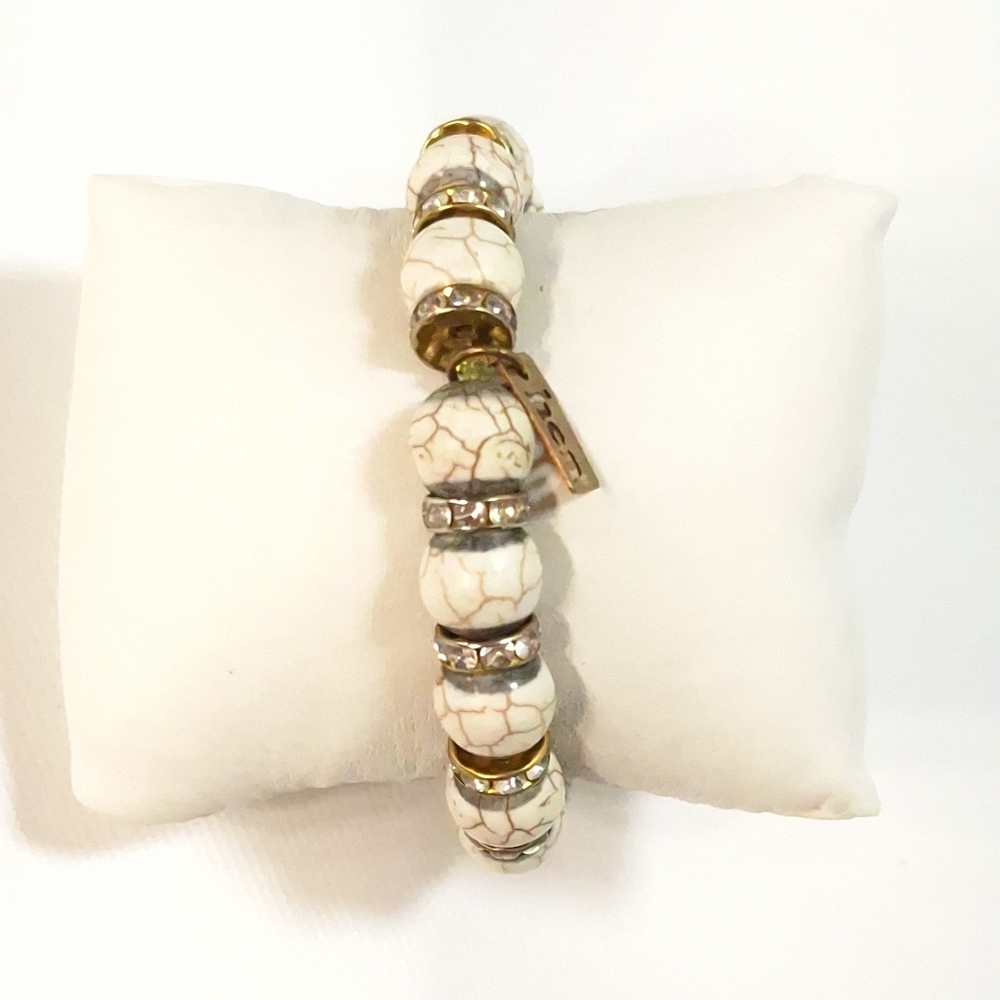 Hen & Bear Howlite Crystal Rhinestone Stetch Bracelet